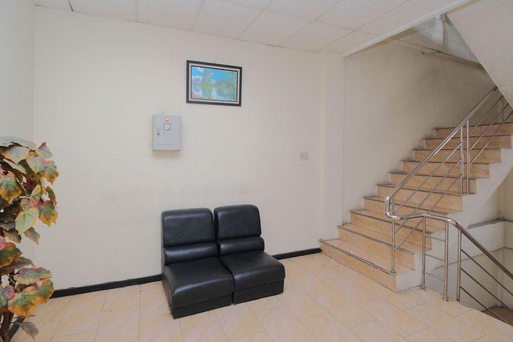 Медан: Airy Medan Selayang Arteri Ring Road 11