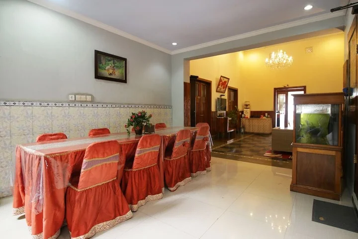 Маланг: Airy Syariah Klojen Buring 9 Malang