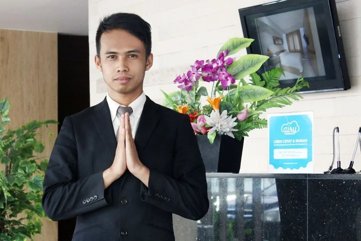 Пеканбару: Airy Sumahilang Sisingamangaraja 10 Pekanbaru