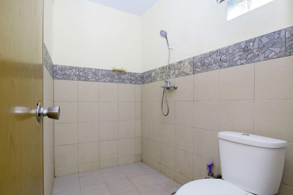 Маланг: Airy Sukun Bandahara 26 Malang