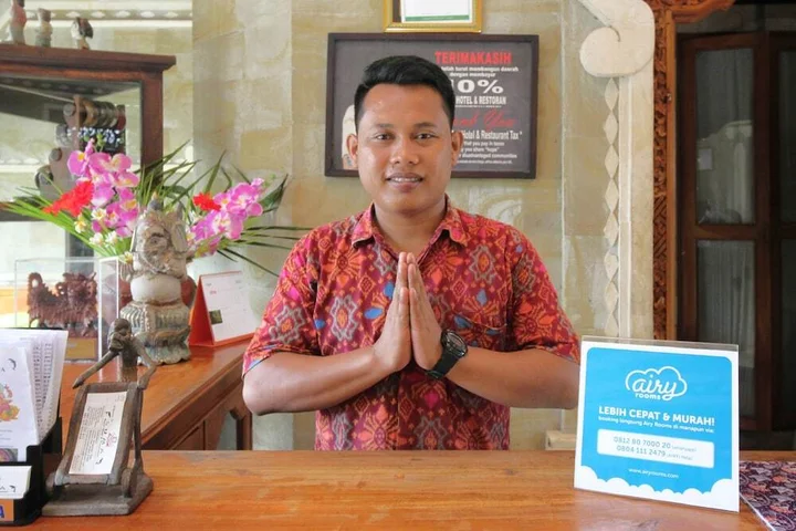Каликбукбук: Airy Buleleng Laviana Kalibukbuk Singaraja Bali