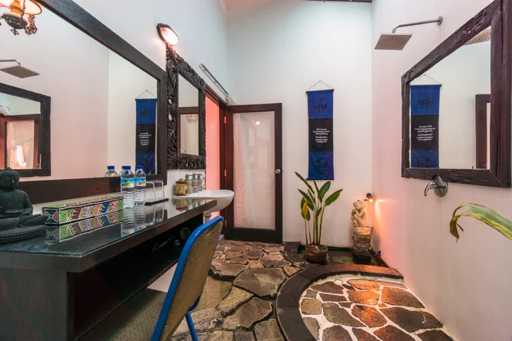 Гили Траванган: Вилла Ambary House