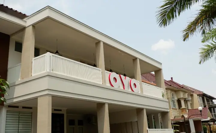 OYO 493 Permata Jingga AA 19 Boutique Syariah — фото 1