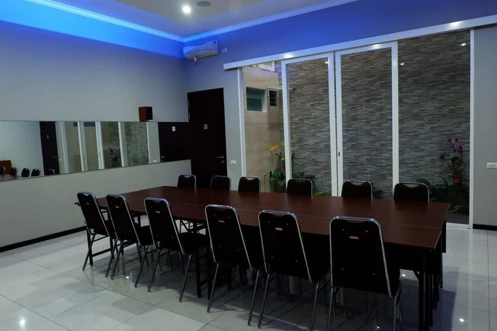 Маланг: OYO 493 Permata Jingga AA 19 Boutique Syariah
