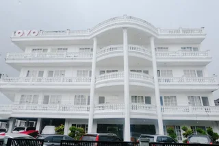 Маланг: Oyo 696 Hasanah Guest House Syariah de Saphire