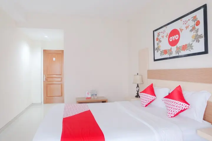 Маланг: Oyo 696 Hasanah Guest House Syariah de Saphire