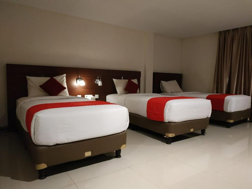 Пеканбару: Megara Hotel Pekanbaru
