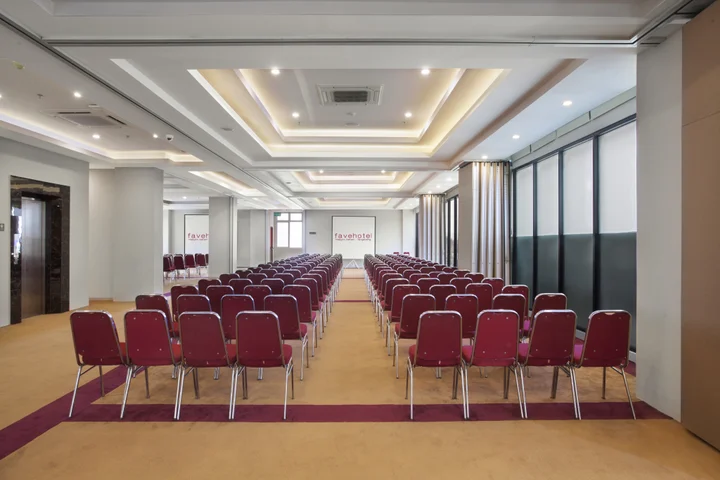 Тангеранг: favehotel Hasyim Ashari Tangerang