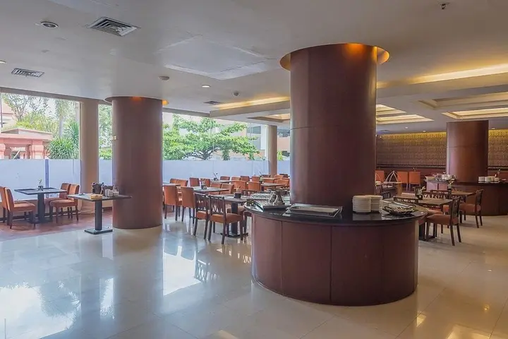 Семаранг: RedDoorz Premium Syariah @ Semarang City Center