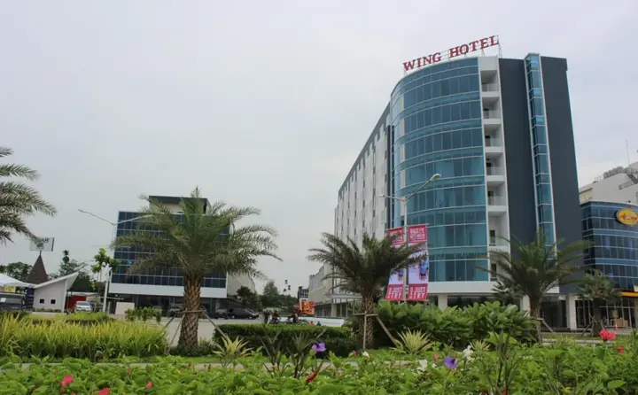 Петумбак: Wing Hotel Kualanamu Airport