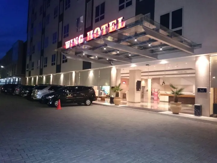 Петумбак: Wing Hotel Kualanamu Airport