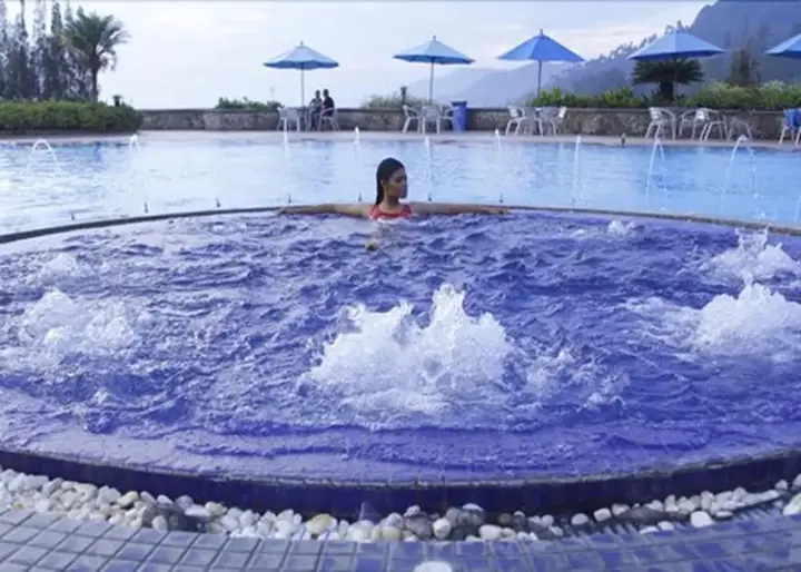 Озеро Тоба: Niagara Hotel Lake Toba & Resorts