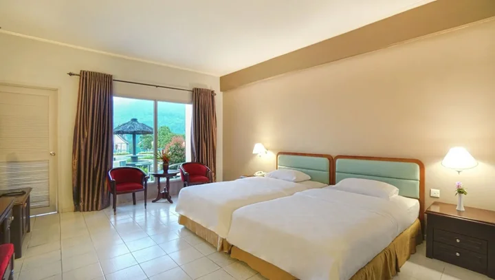 Озеро Тоба: Niagara Hotel Lake Toba & Resorts