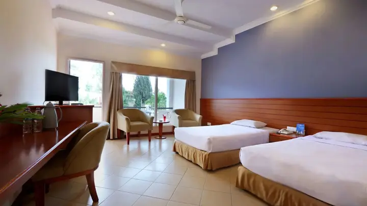 Озеро Тоба: Niagara Hotel Lake Toba & Resorts