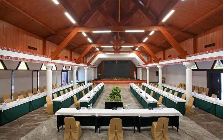 Озеро Тоба: Niagara Hotel Lake Toba & Resorts