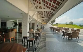 Озеро Тоба: Niagara Hotel Lake Toba & Resorts