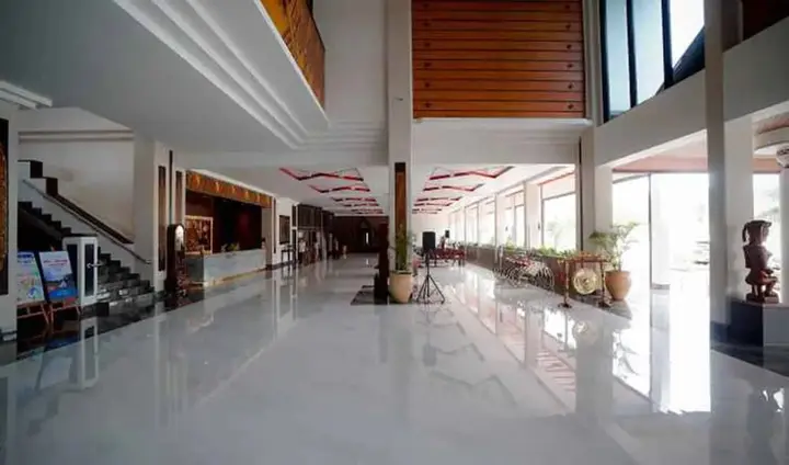 Озеро Тоба: Niagara Hotel Lake Toba & Resorts