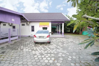 Палангкарая: Airy Eco Kahayan Hausman Baboe 12 Palangkaraya
