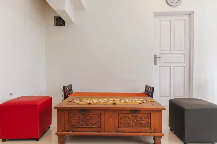 Тангеранг: RedDoorz near Universitas Pelita Harapan Karawaci