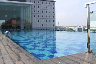 Суракарта: Harris Hotel & Conventions Solo
