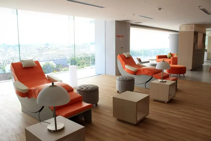 Суракарта: Harris Hotel & Conventions Solo