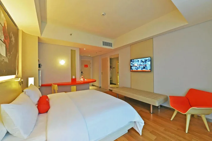 Суракарта: Harris Hotel & Conventions Solo
