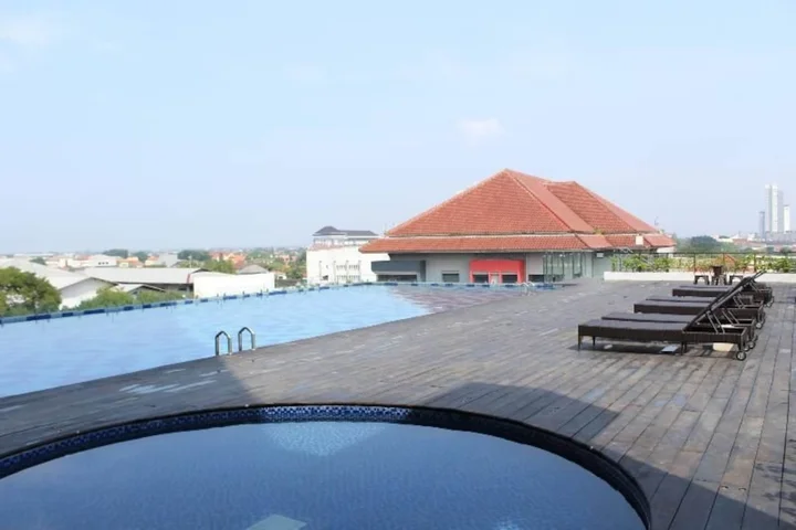 Суракарта: Harris Hotel & Conventions Solo