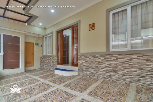 Джакарта: ZEN Rooms Near Stasiun Sudirman