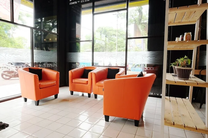 Маланг: ZEN Hostel Alun-Alun Sarinah