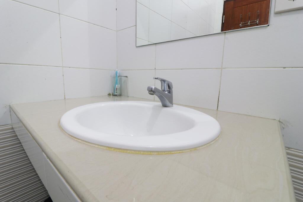 Медан: Oase Guesthouse
