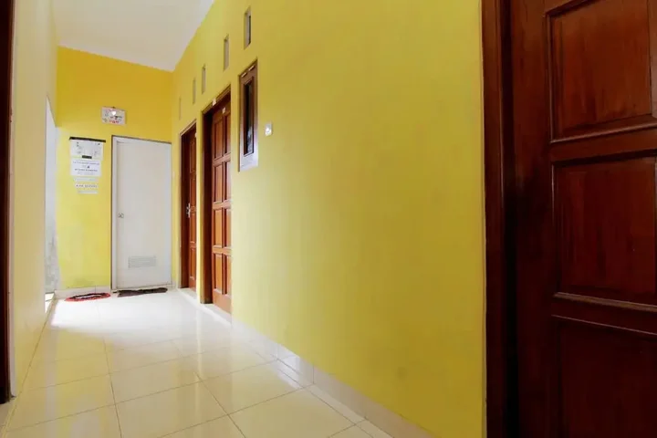 Депок: Griya Ardafa - Hostel