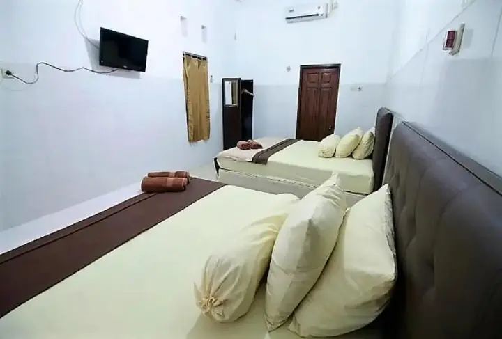 Депок: OYO 418 Setra House