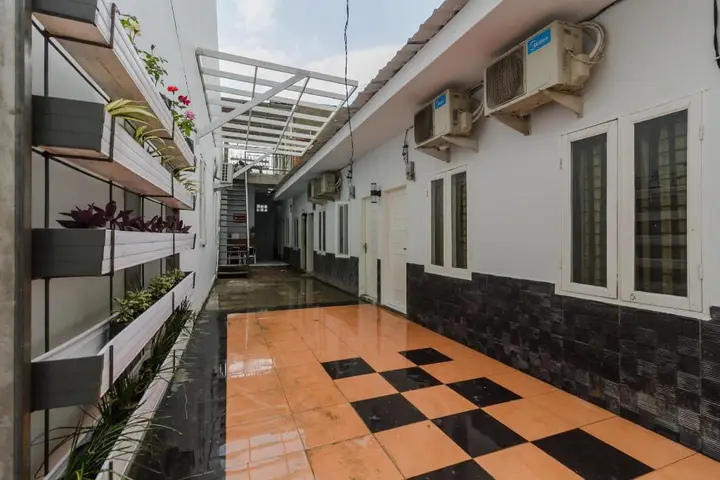 RedDoorz near Universitas Medan Area — фото 1