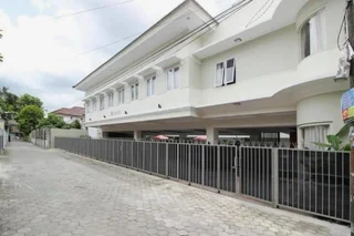 Депок: Urbanview Hotel Syariah Casa Azmya Yogyakarta