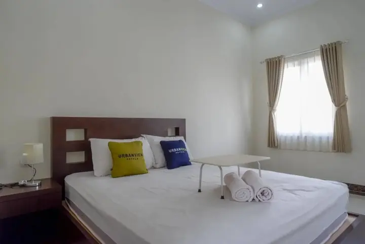 Депок: Urbanview Hotel Syariah Casa Azmya Yogyakarta