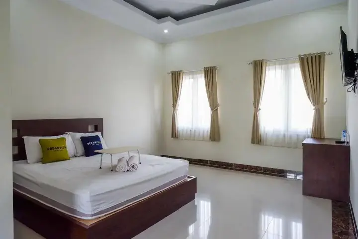 Депок: Urbanview Hotel Syariah Casa Azmya Yogyakarta