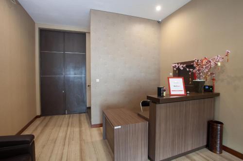 Маланг: RedDoorz @ Raya Sulfat