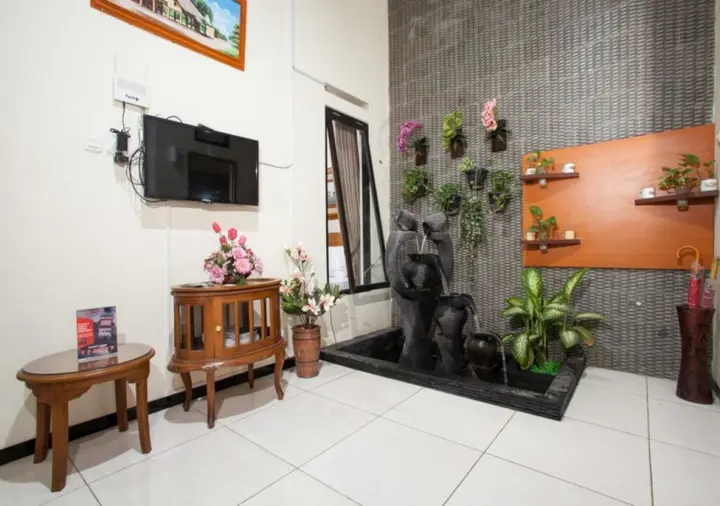 Маланг: RedDoorz Syariah near Singha Merjosari Park