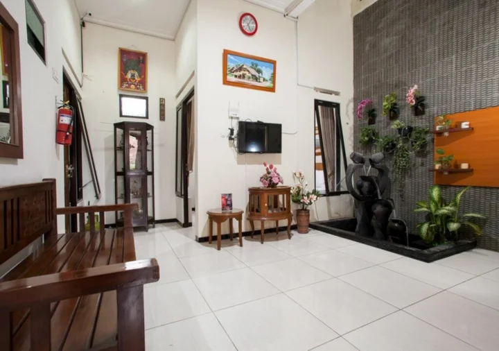 Маланг: RedDoorz Syariah near Singha Merjosari Park