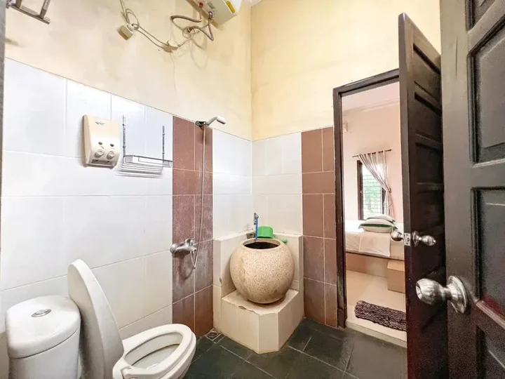 Депок: Homestay Sawitsari dekat Hartono Mall dan UGM by Simply Homy