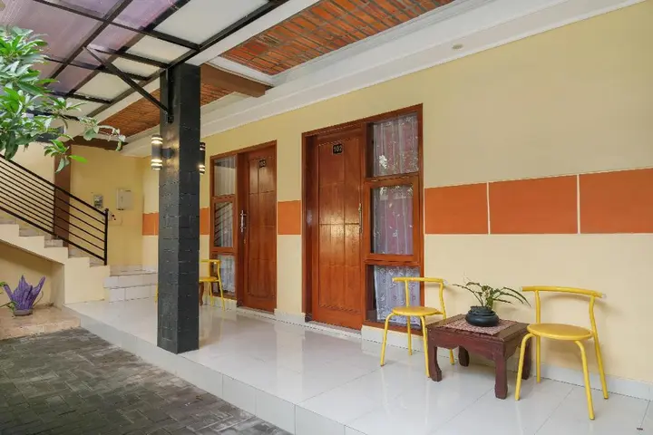 Депок: OYO 577 Ndalem Pundhi Guest House