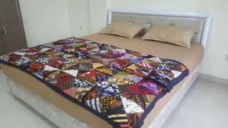 Депок: Family Home Ratmono JIH