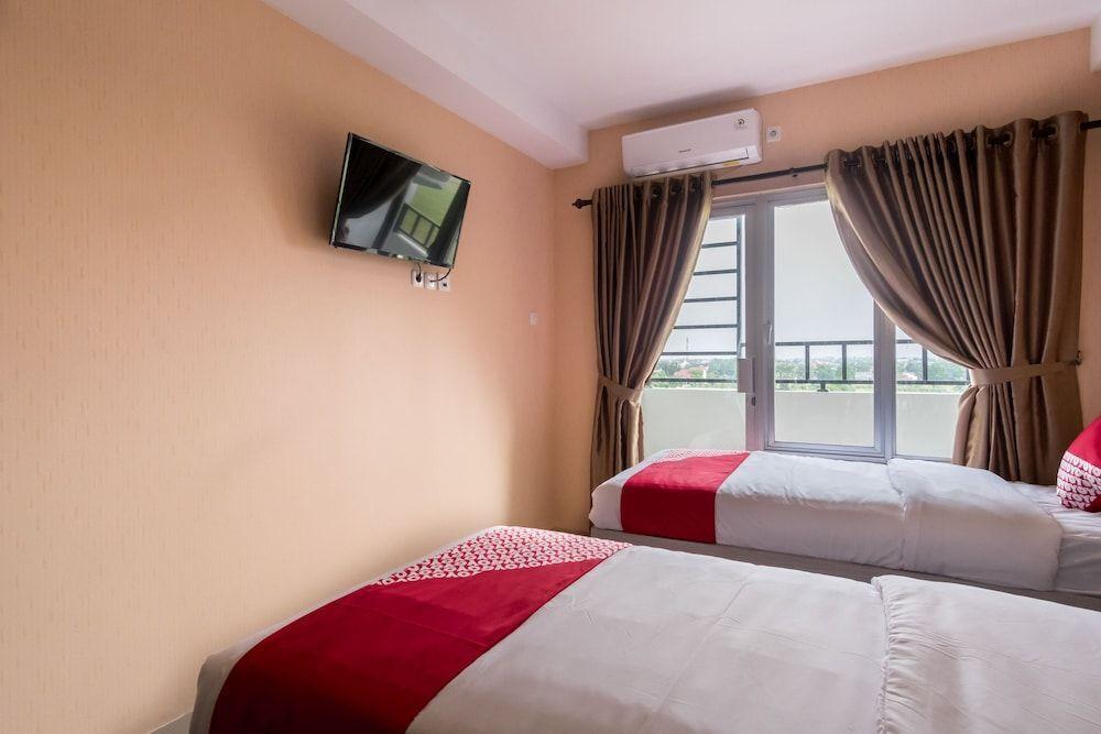 Медан: Oyo 429 Sky View Premium