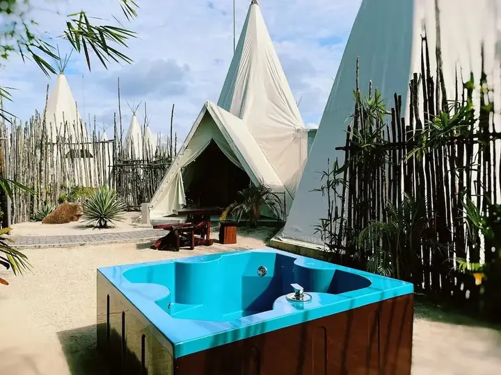 Остров Пеньенгат: The ANMON Resort Bintan- Glamping