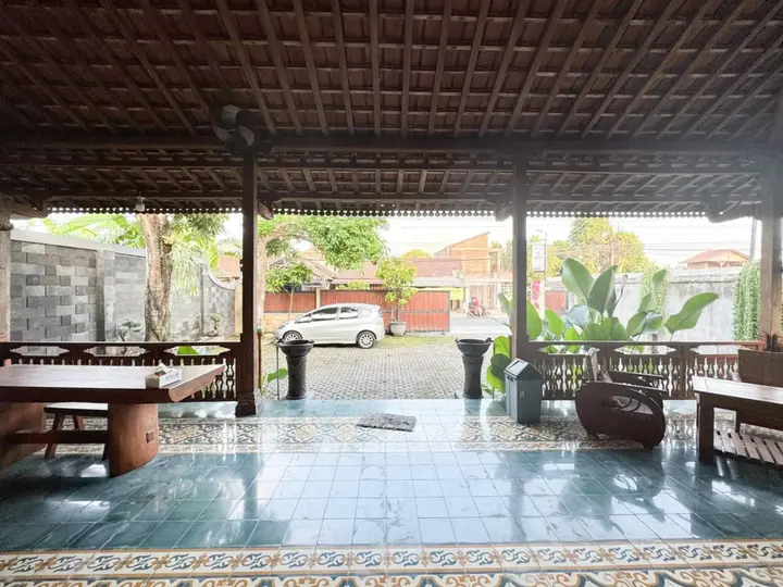 Батуретно: OYO 594 Joglo Manggisan Syariah