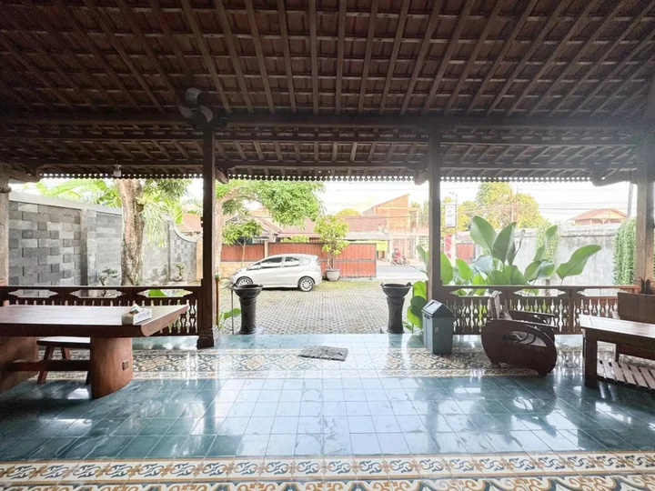 Батуретно: OYO 594 Joglo Manggisan Syariah