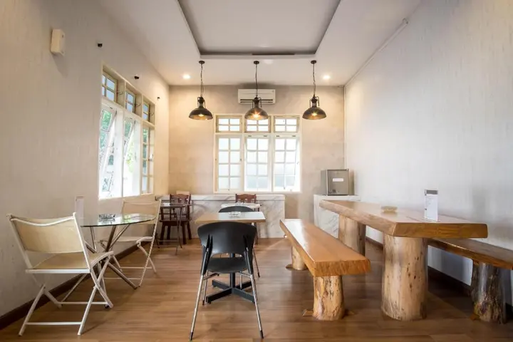 Медан: Wisma Sudirman