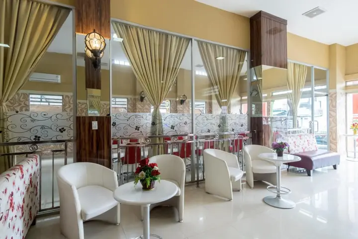 Медан: OYO 615 Residence Puri Hotel Syariah