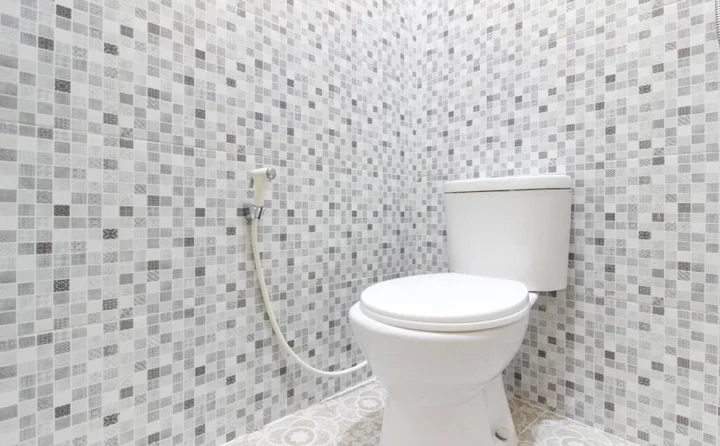 Суракарта: RedDoorz near Balekambang City Park