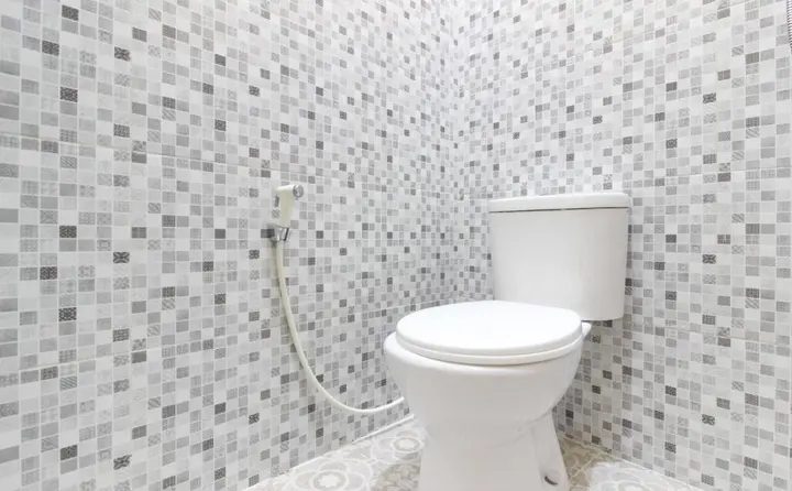 Суракарта: RedDoorz near Balekambang City Park